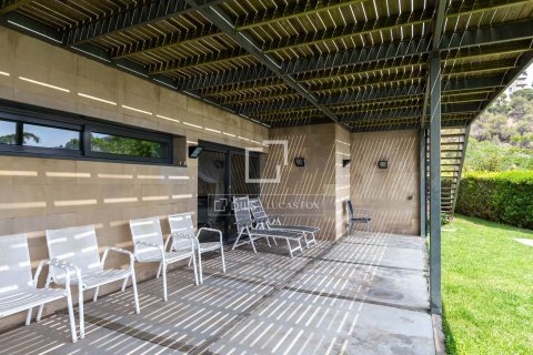 Villa for sale in Barcelona, Spain 4 bedrooms, 439 sq.m. No. 150896 - photo 27