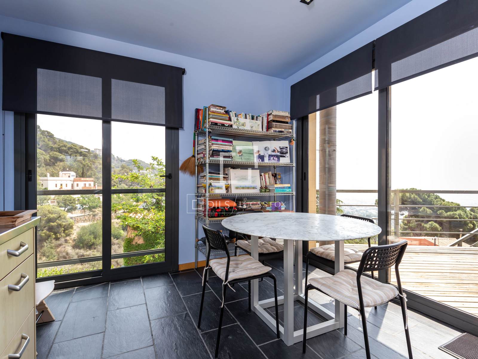 Willa w Barcelona, Hiszpania 4 sypialnie, 439 mkw. nr 150896