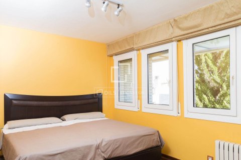 Villa en venta en Sant Just Desvern, Barcelona, España 9 dormitorios, 606 m2 No. 150901 - foto 13