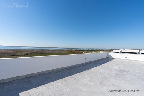 Apartamento en venta en Guardamar del Segura, Alicante, España 3 dormitorios, 81 m2 No. 173436 - foto 7