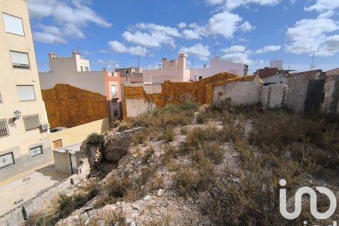 Land plot à vendre à Crevillent, Alicante, Espagne, 334 m2 No. 185693 - photo 4