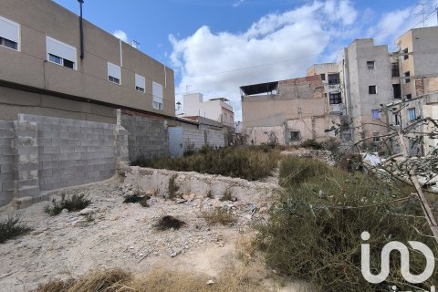 Land plot à vendre à Crevillent, Alicante, Espagne, 334 m2 No. 185693 - photo 5