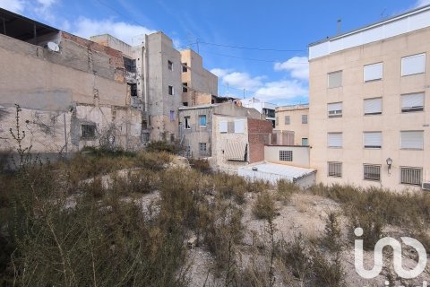 Land plot à vendre à Crevillent, Alicante, Espagne, 334 m2 No. 185693 - photo 6