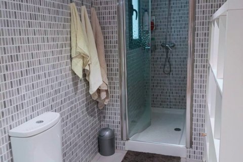 Huoneisto myytävänä Gandesa, Tarragona, Espanja, 4 makuuhuonetta, 108 m2 No. 185695 - kuva 17