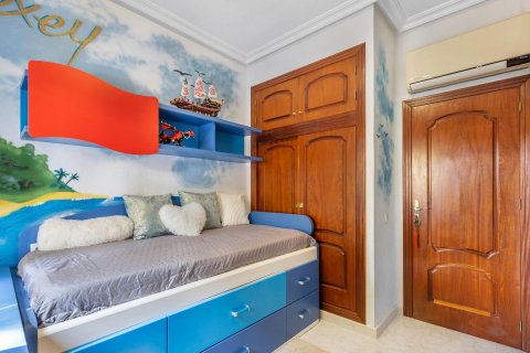 Villa pārdošanā Alicante, Spānijā 5 istabas, 240 m2 Nr. 189097 - attēls 19