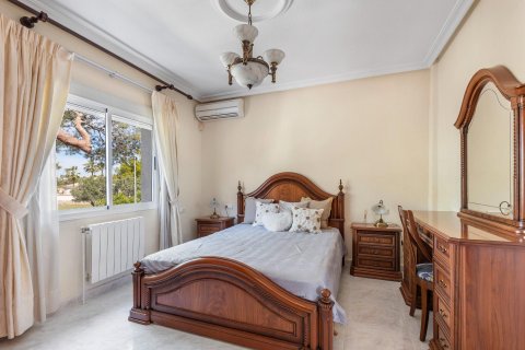 Villa pārdošanā Alicante, Spānijā 5 istabas, 240 m2 Nr. 189097 - attēls 18