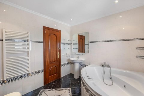 Villa pārdošanā Alicante, Spānijā 5 istabas, 240 m2 Nr. 189097 - attēls 17