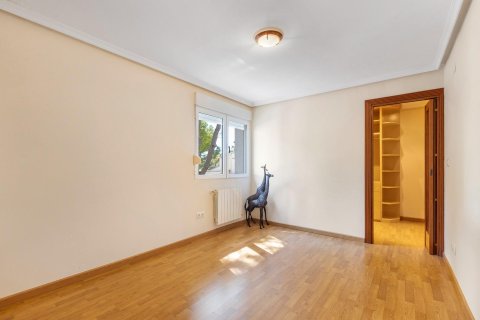 Villa pārdošanā Alicante, Spānijā 5 istabas, 240 m2 Nr. 189097 - attēls 21