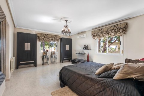 Villa pārdošanā Alicante, Spānijā 5 istabas, 240 m2 Nr. 189097 - attēls 14