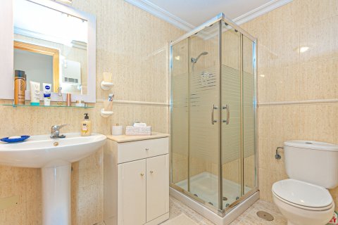 Apartment for sale in Torrevieja, Alicante, Spain 89 sq.m. No. 177519 - photo 19