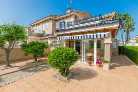Apartment for sale in Torrevieja, Alicante, Spain 89 sq.m. No. 177519 - photo 2