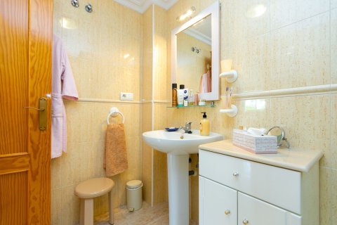 Apartment for sale in Torrevieja, Alicante, Spain 89 sq.m. No. 177519 - photo 21
