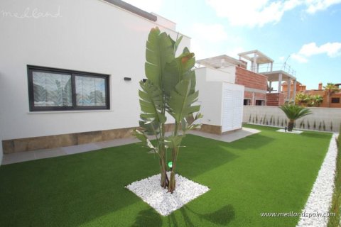 Продажа виллы в Ла-Манга-дель-Мар-Менор, Мурсия, Испания 2 спальни, 92м2 №141339 - фото 12