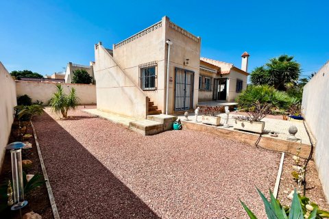 Villa for sale in Torrevieja, Alicante, Spain 3 bedrooms, 126 sq.m. No. 193797 - photo 21
