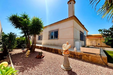 Villa for sale in Torrevieja, Alicante, Spain 3 bedrooms, 126 sq.m. No. 193797 - photo 28