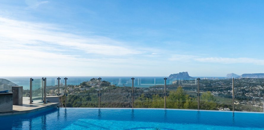 Villa en Moraira, Alicante, España 4 dormitorios, 434 m2 No. 193794