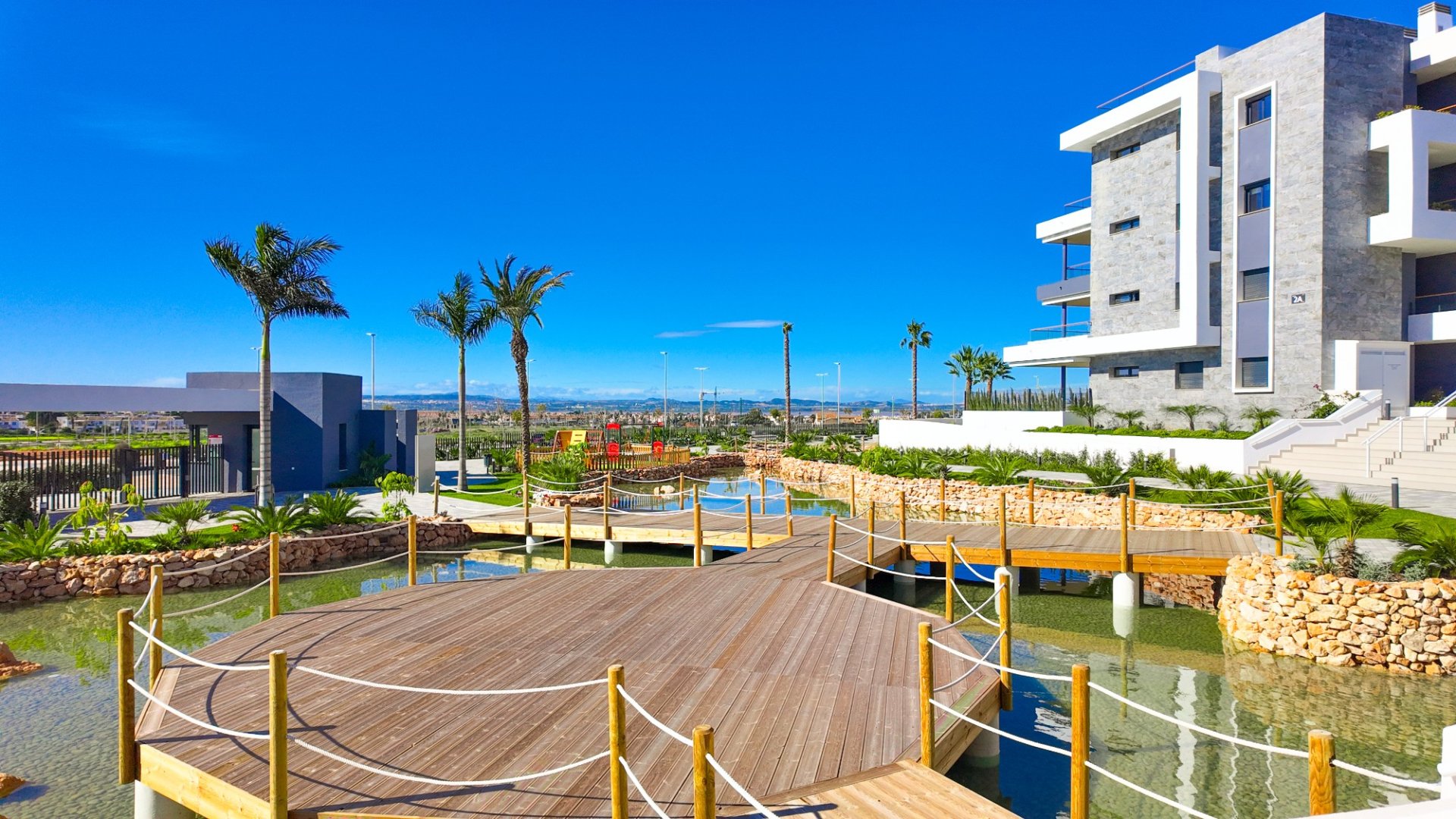 Bungalowi Torrevieja, Alicante, Espanja 2 makuuhuonetta, 109 m2 No. 147393