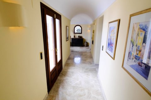 Villa for sale Fustera, Alicante, Spain 4 bedrooms, 600 sq.m. No. 116553 - photo 19