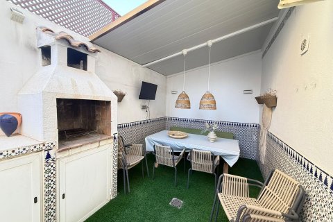 Bungalow en venta en Torrevieja, Alicante, España 2 dormitorios, 65 m2 No. 195541 - foto 9