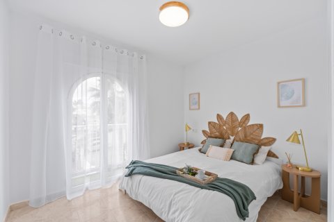 Radhus till salu i Alicante, Spanien 2 sovrum, 65 kvm. Nr. 161303 - foto 12