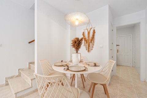 Radhus till salu i Alicante, Spanien 2 sovrum, 65 kvm. Nr. 161303 - foto 10