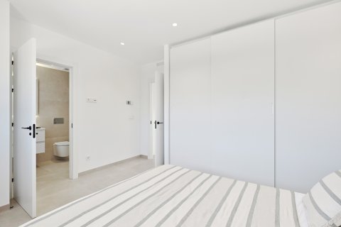 Villa for sale in Alicante, Spain 3 bedrooms, 138 sq.m. No. 161305 - photo 14