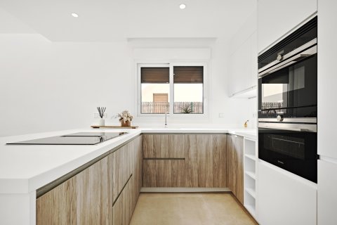 Villa for sale in Alicante, Spain 3 bedrooms, 138 sq.m. No. 161305 - photo 11