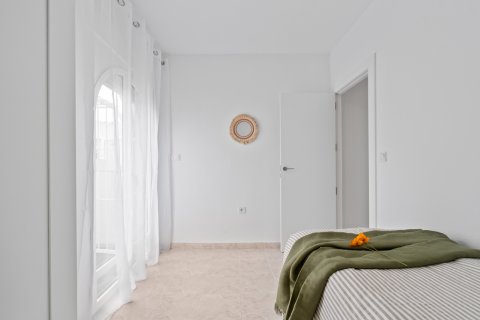 Radhus till salu i Alicante, Spanien 2 sovrum, 65 kvm. Nr. 161302 - foto 29