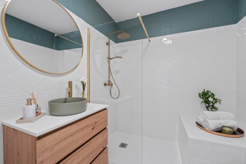 Radhus till salu i Alicante, Spanien 2 sovrum, 65 kvm. Nr. 161302 - foto 15