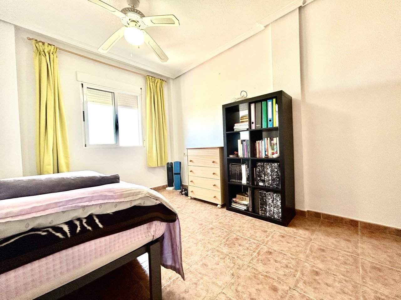 Apartment in Punta Prima, Alicante, Spain 2 bedrooms, 90 sq.m. No. 161301
