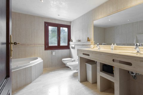 Villa zum Verkauf in El Toro, Mallorca, Spanien 5 Schlafzimmer, 460 m2 Nr. 148076 - Foto 24