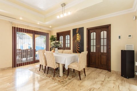 Villa zum Verkauf in El Toro, Mallorca, Spanien 5 Schlafzimmer, 460 m2 Nr. 148076 - Foto 15