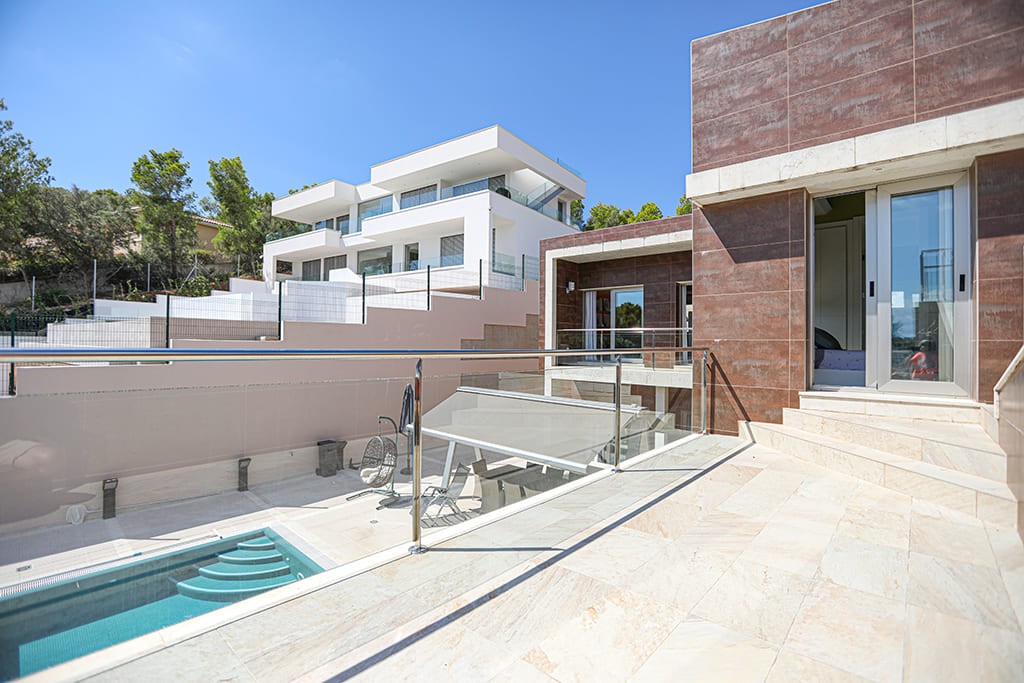 Villa in Palmanova, Mallorca, Spain 4 bedrooms, 445 sq.m. No. 148072