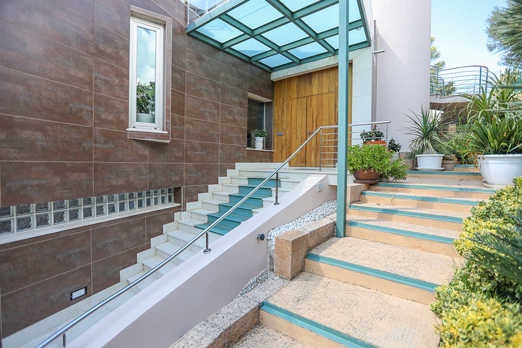Villa in Palmanova, Mallorca, Spain 4 bedrooms, 445 sq.m. No. 148072