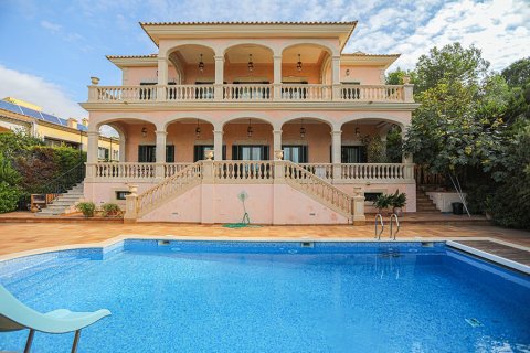 Villa for sale in Mallorca, Spain 6 bedrooms, 850 sq.m. No. 148071 - photo 13