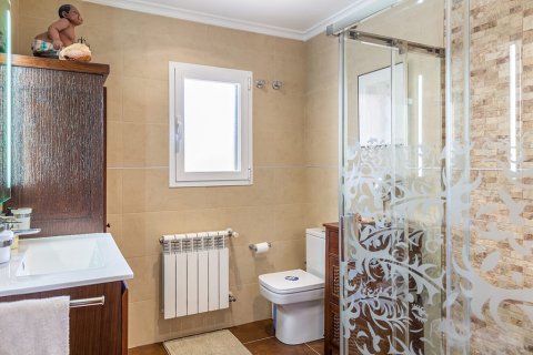 Villa à vendre à Mallorca, Espagne, 5 chambres, 340 m2 No. 148070 - photo 11