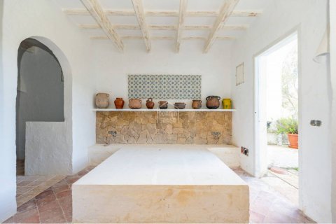 House for sale Mahon, Menorca, Spain 5 bedrooms, 290 sq.m. No. 110931 - photo 8