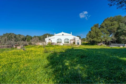 House for sale Mahon, Menorca, Spain 5 bedrooms, 290 sq.m. No. 110931 - photo 2