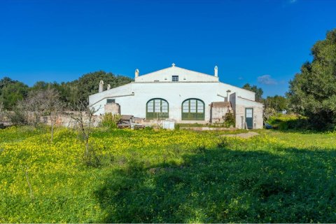 House for sale Mahon, Menorca, Spain 5 bedrooms, 290 sq.m. No. 110931 - photo 1