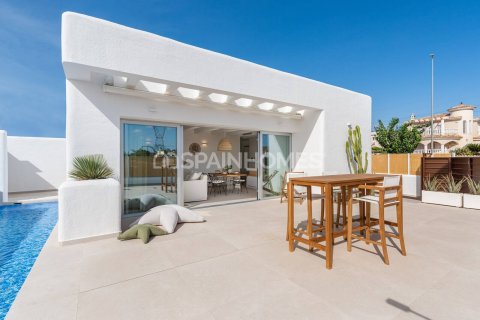 Villa for sale in Los Alcazares, Murcia, Spain 3 bedrooms, 115 sq.m. No. 76645 - photo 5