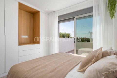 Villa for sale in Los Alcazares, Murcia, Spain 3 bedrooms, 115 sq.m. No. 76645 - photo 27