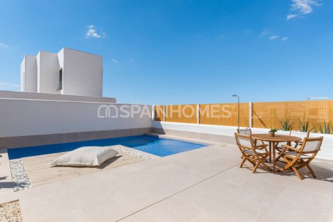 Villa till salu Los Alcazares, Murcia, Spanien 3 sovrum, 121 kvm. Nr. 76645 - foto 25