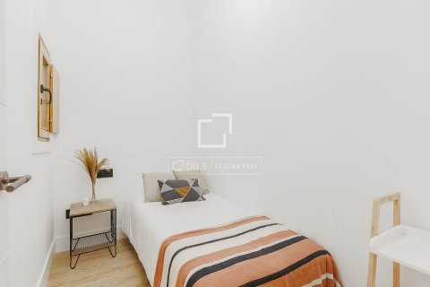 Apartamento en venta en Barcelona, España 2 dormitorios, 57 m2 No. 160838 - foto 18