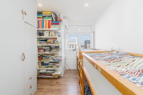 Apartament w Barcelona, Hiszpania 3 sypialnie, 96 mkw. nr 160842 – zdjęcie 20