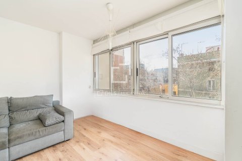 Apartament w Barcelona, Hiszpania 3 sypialnie, 96 mkw. nr 160842 – zdjęcie 6