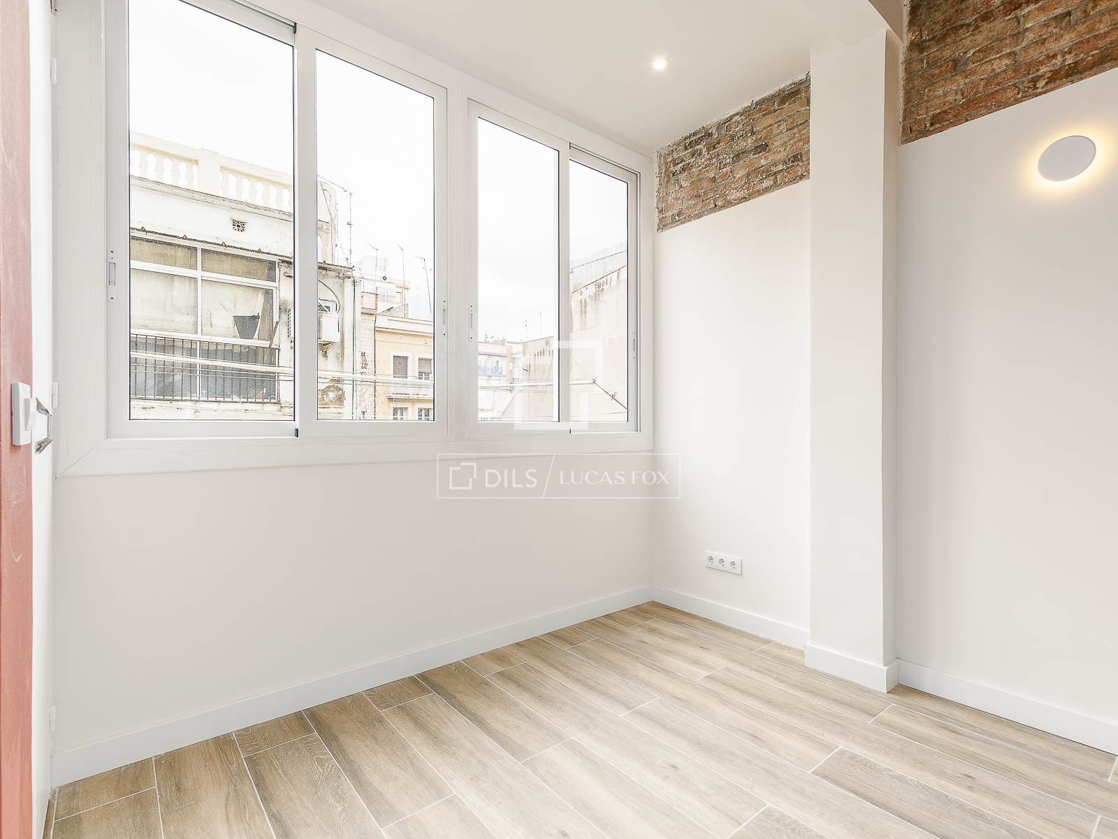 Huoneisto Barcelona, Espanja 2 makuuhuonetta, 75 m2 No. 160840