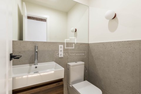 Dzīvoklis pārdošanā Barcelona, Spānijā 2 istabas, 75 m2 Nr. 160840 - attēls 12