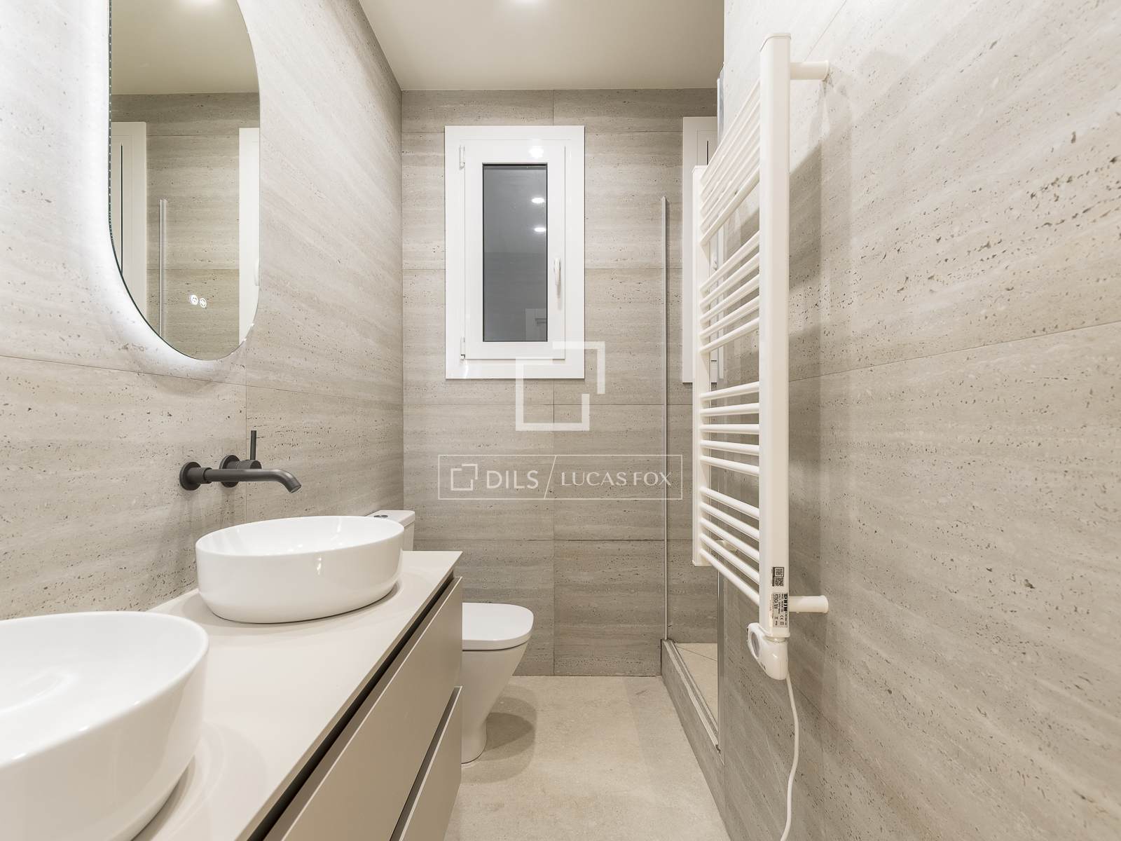 Huoneisto Barcelona, Espanja 2 makuuhuonetta, 75 m2 No. 160840
