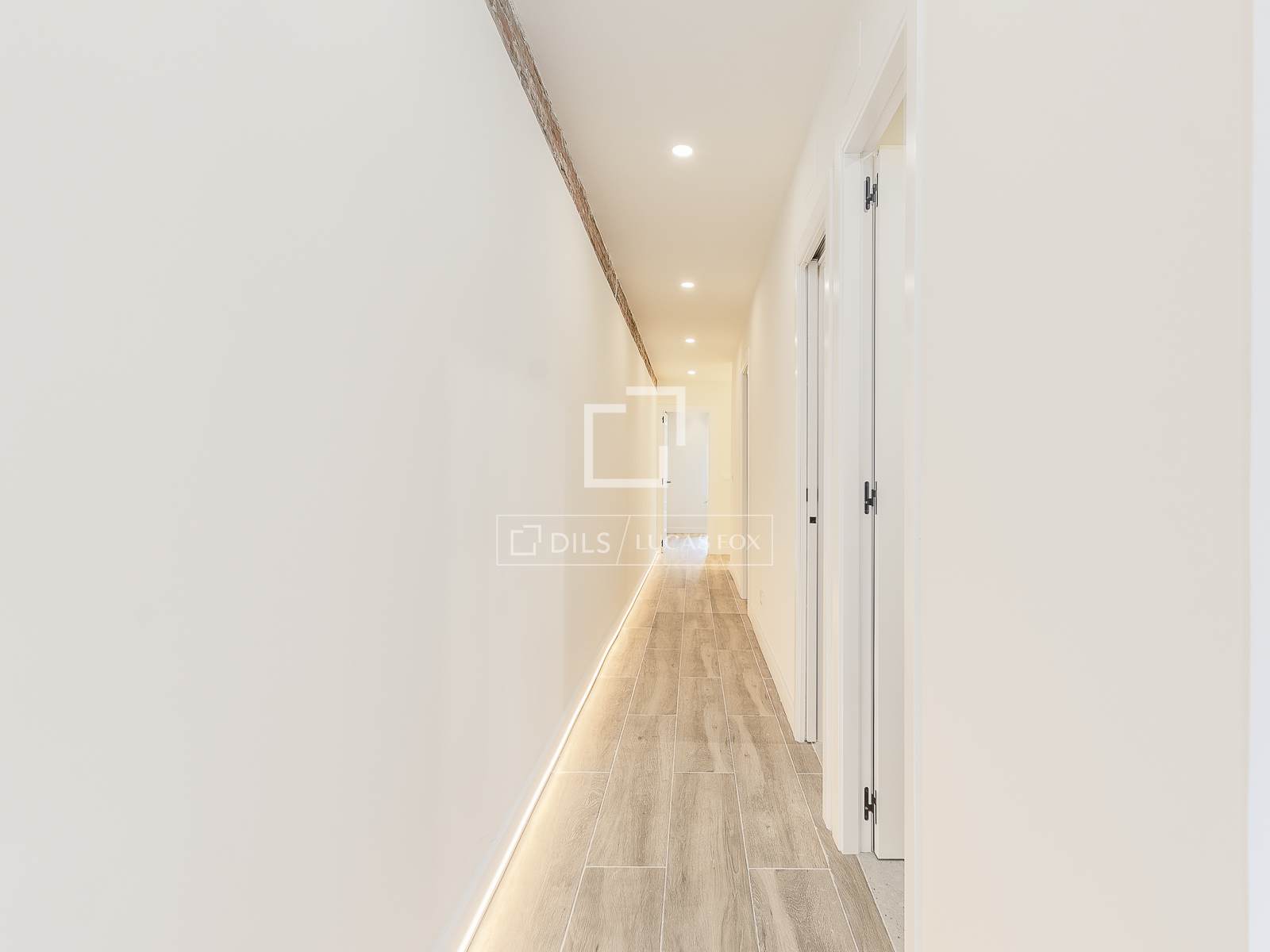 Huoneisto Barcelona, Espanja 2 makuuhuonetta, 75 m2 No. 160840