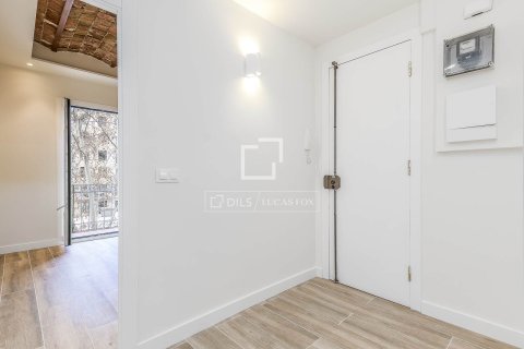 Dzīvoklis pārdošanā Barcelona, Spānijā 2 istabas, 75 m2 Nr. 160840 - attēls 28